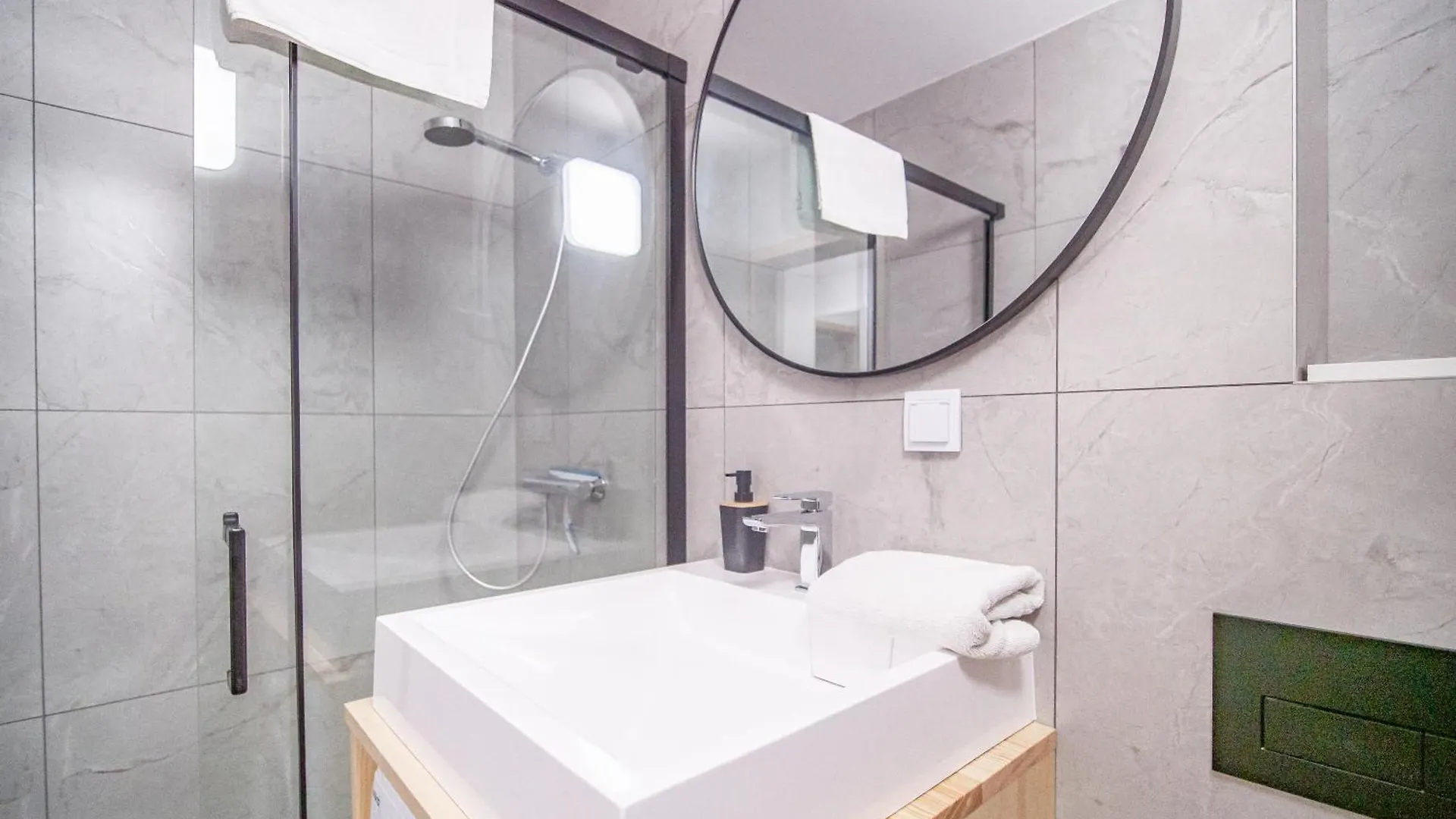 Lägenhet Apartament Dworska Gdańsk